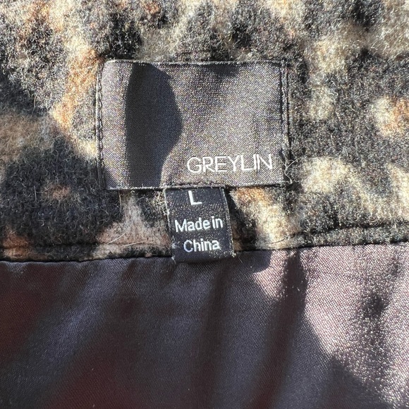 2 for 10🌸 Greylin leopard skirt - Picture 4 of 4